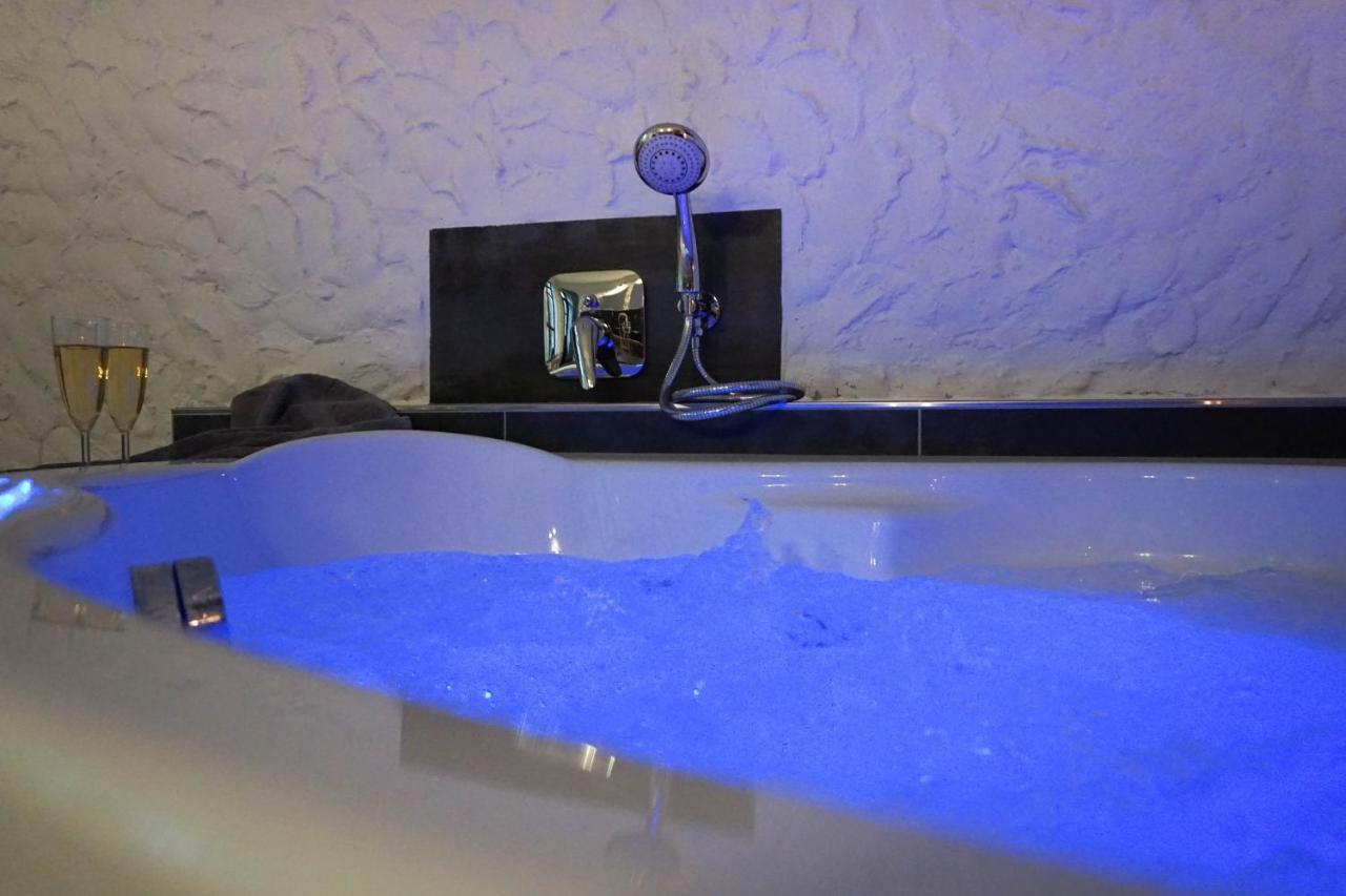 Ruhe Unter Reet-haus Mit Sauna, Whirlpool Und Kamin * Gnarrenburg