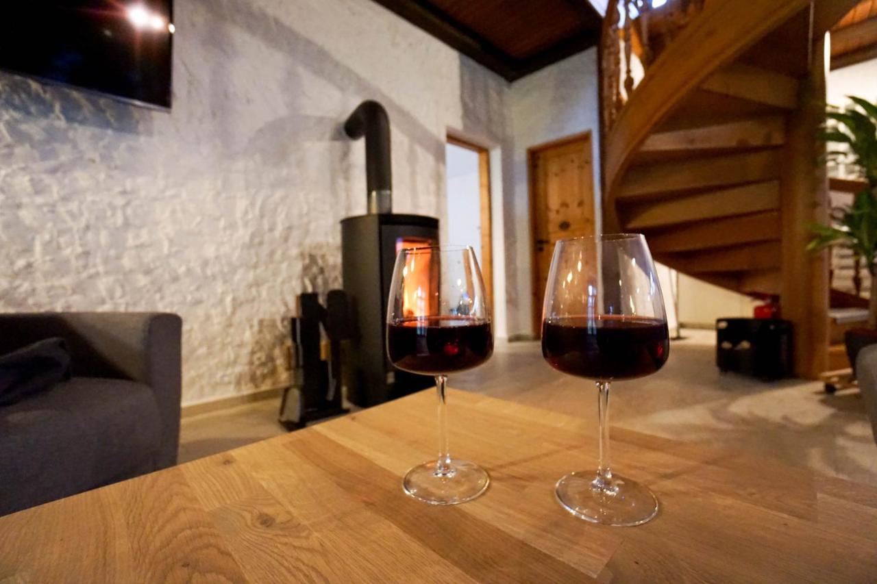Ruhe Unter Reet-haus Mit Sauna, Whirlpool Und Kamin *